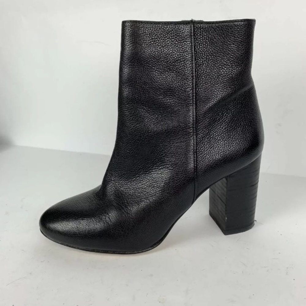 Antonio Melani Women's Leather Ankle Boots